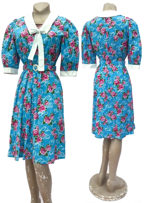 1980s Vintage Turquoise & Pink Carnation Cotton Print Summer Dress with Belt Tunics Fashionable chic 1980s Vintage Turquoise & Pink Carnation Cotton Print Summer Dress with Belt Tunics Fashionable chic