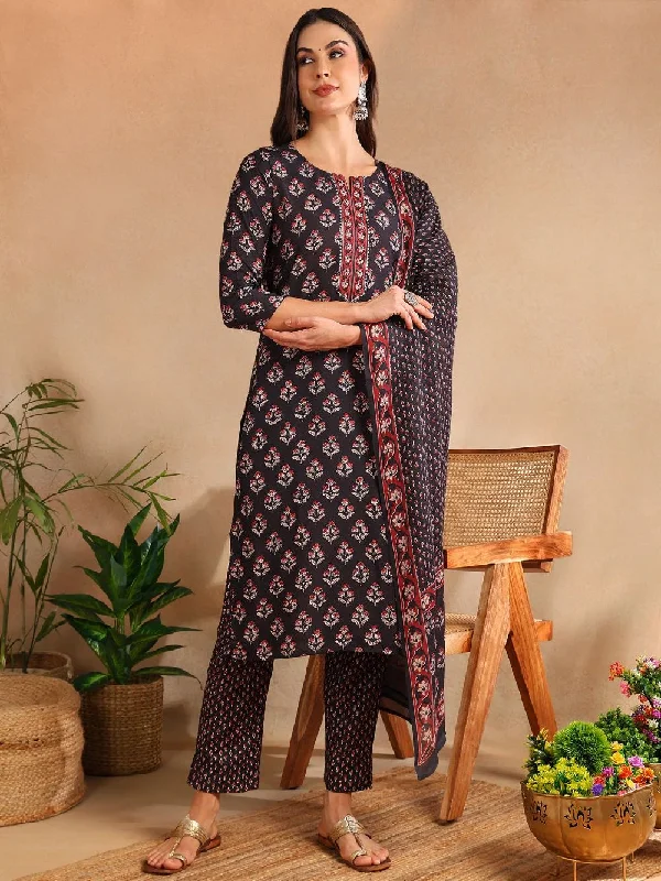 Black Rayon Blend Floral Printed Straight Kurta Trouser With Dupatta Trousers Business Professional Black Rayon Blend Floral Printed Straight Kurta Trouser With Dupatta Trousers Business Professional