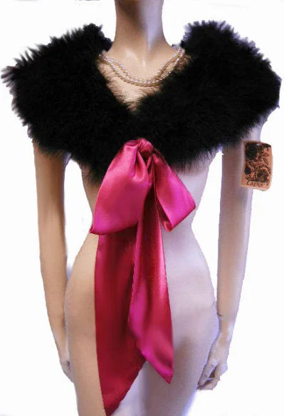*NEW - GORGEOUS LAPIS MARABOU FEATHER & SATIN STOLE OR BED JACKET IN JET BLACK WITH LONG HOT PINK SATIN TIES - NEW WITH TAG Welt Pockets Slit Pockets Flap Pockets *NEW - GORGEOUS LAPIS MARABOU FEATHER & SATIN STOLE OR BED JACKET IN JET BLACK WITH LONG HOT PINK SATIN TIES - NEW WITH TAG Welt Pockets Slit Pockets Flap Pockets