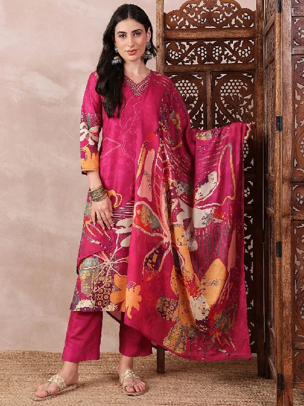 Pink Silk Blend Floral Printed Straight Kurta Trouser With Dupatta Trousers Denim Distressed Pink Silk Blend Floral Printed Straight Kurta Trouser With Dupatta Trousers Denim Distressed