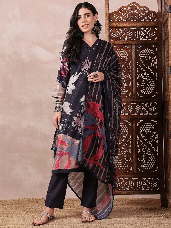 Black Silk Blend Floral Printed Straight Kurta Trouser With Dupatta Trousers Yoga Stretchy Black Silk Blend Floral Printed Straight Kurta Trouser With Dupatta Trousers Yoga Stretchy