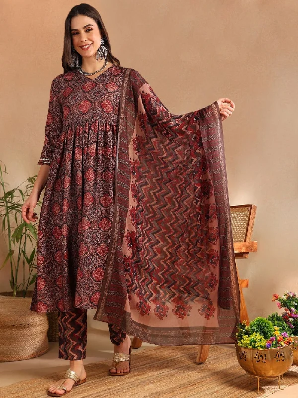Multi Rayon Blend Ethnic Motifs Printed A-Line Kurta Trouser With Dupatta Trousers Formal Black Multi Rayon Blend Ethnic Motifs Printed A-Line Kurta Trouser With Dupatta Trousers Formal Black