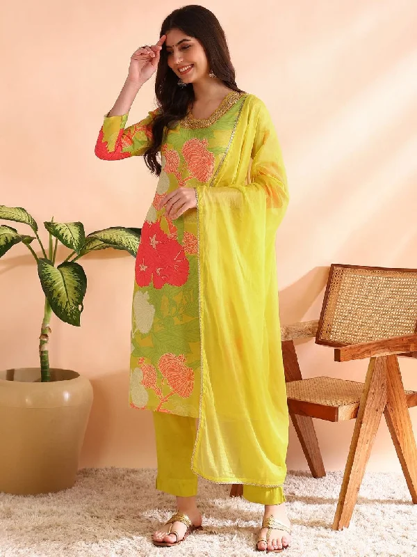 Yellow Rayon Blend Floral Printed Straight Kurta Trousers With Dupatta Trousers Spring Floral Yellow Rayon Blend Floral Printed Straight Kurta Trousers With Dupatta Trousers Spring Floral