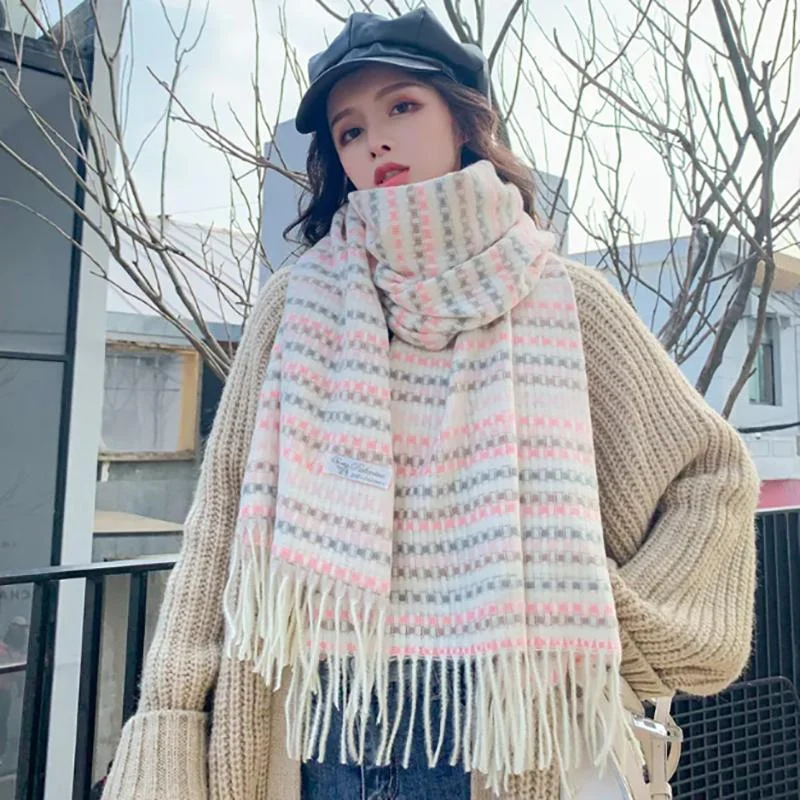 Korean Version of Plaid Scarf Women Winter Wild Shawl Thickened Scarf Cute Girl Heart Scarf Fashionable Wool Shawl Cape Korean Version of Plaid Scarf Women Winter Wild Shawl Thickened Scarf Cute Girl Heart Scarf Fashionable Wool Shawl Cape