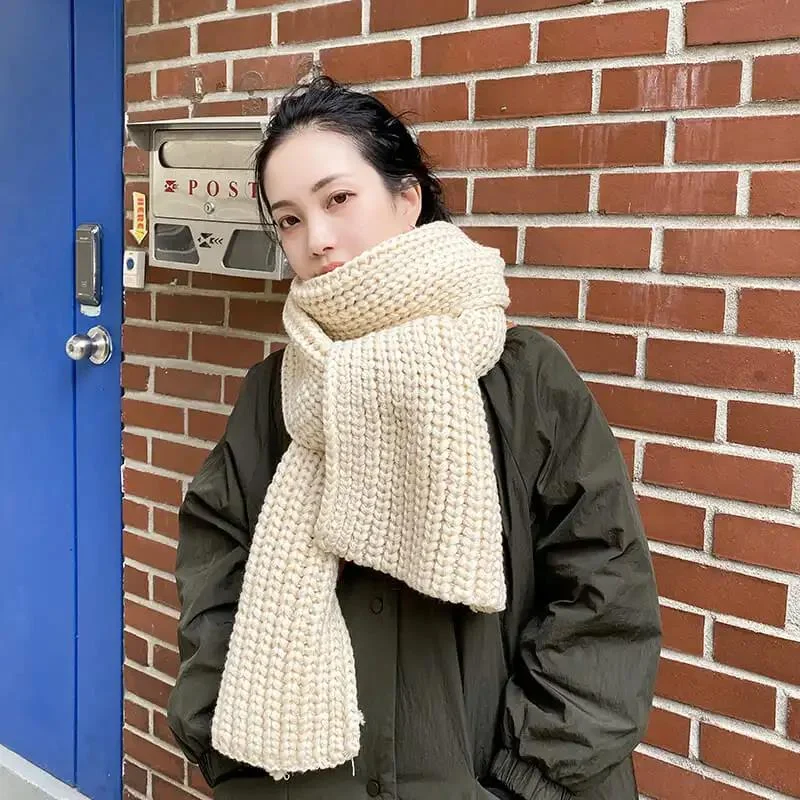 Scarf Women Winter Solid Color Hand-knitted Scarf Thickened Warmth Wild Wool Lovers Bib Shawl Stylish Oversized Wool Shawl Scarf Women Winter Solid Color Hand-knitted Scarf Thickened Warmth Wild Wool Lovers Bib Shawl Stylish Oversized Wool Shawl